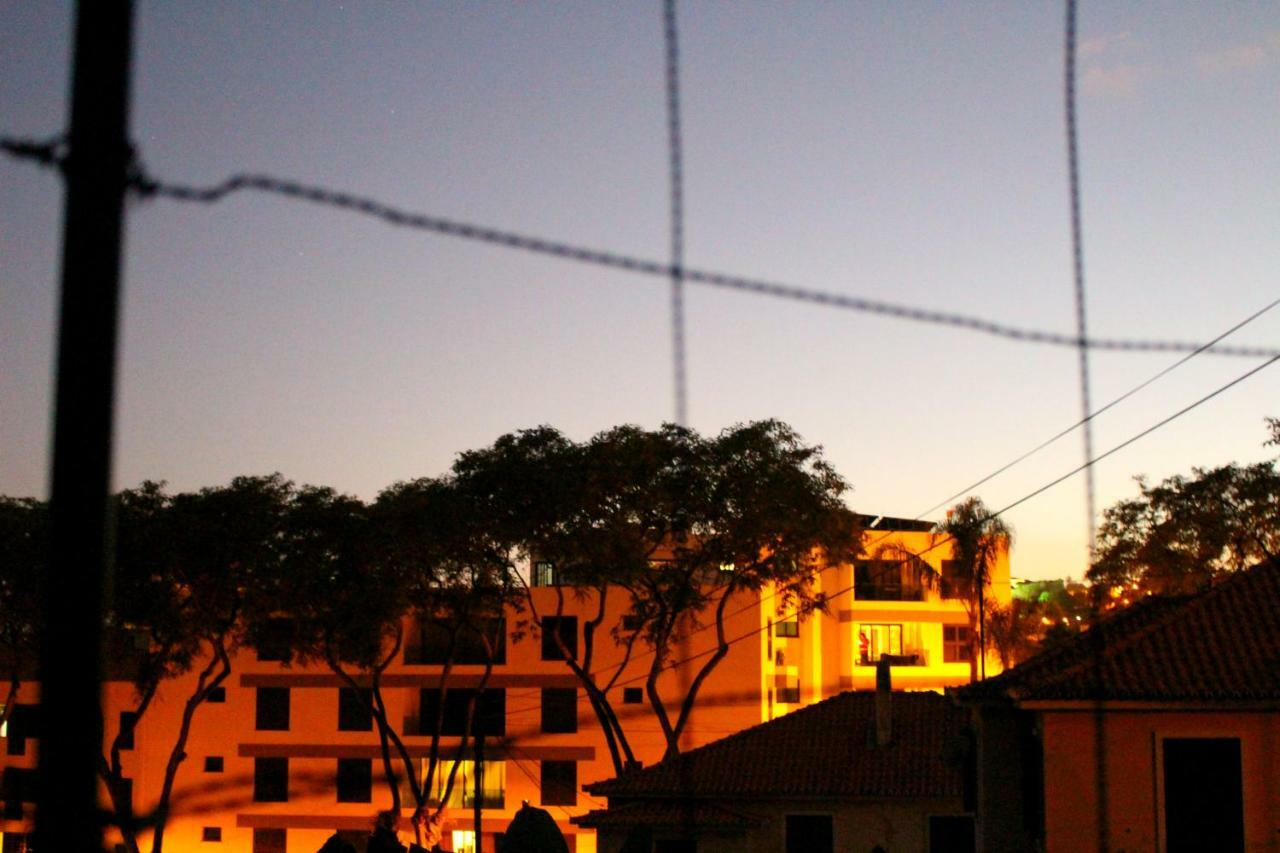 Fx Pena Hostel Funchal  Buitenkant foto